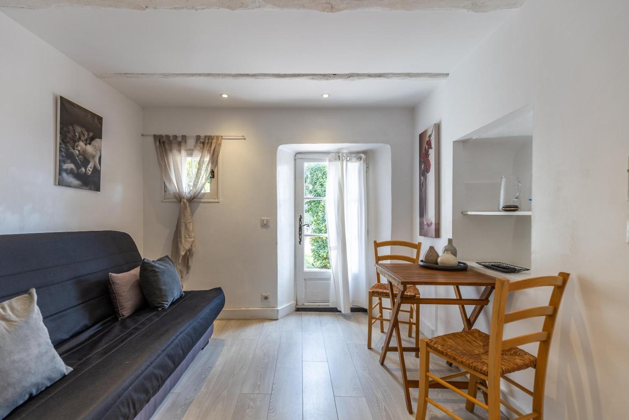 Lb Vacation Rentals I Charming Little Bucolic House 5-Min From City มูอองส์ ซาร์ตูซ์ ภายนอก รูปภาพ